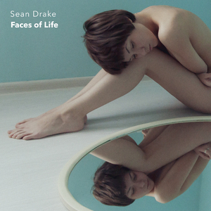 一人摸奶，一人操比
